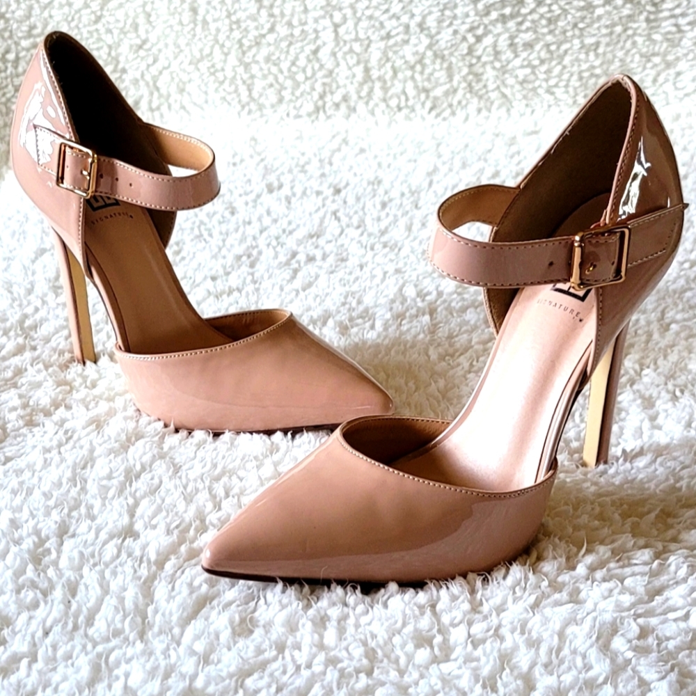 Signature Rhia Color Nude Size 6.5